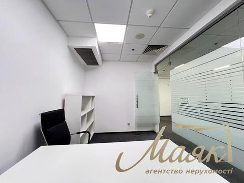 комерційна за адресою Богдана Хмельницького вул., 52/17