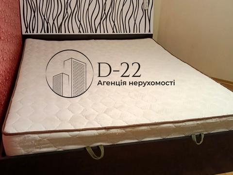 квартира за адресою Любомира Гузара просп. (Космонавта Комарова), 26