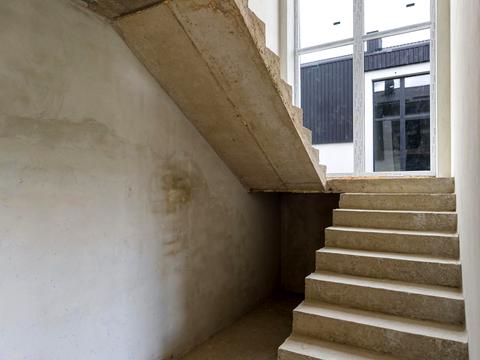 будинок за адресою Пилипа Орлика