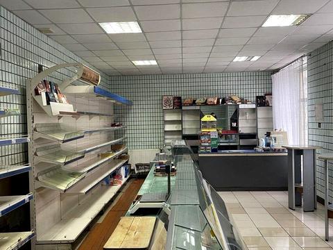 комерційна за адресою Євгена Коновальця вул., 4