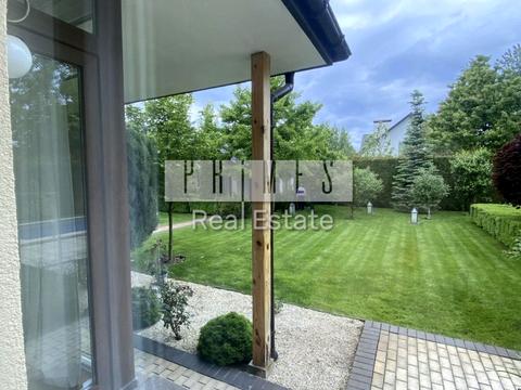 будинок за адресою с. Іванковичі, Космонавтів