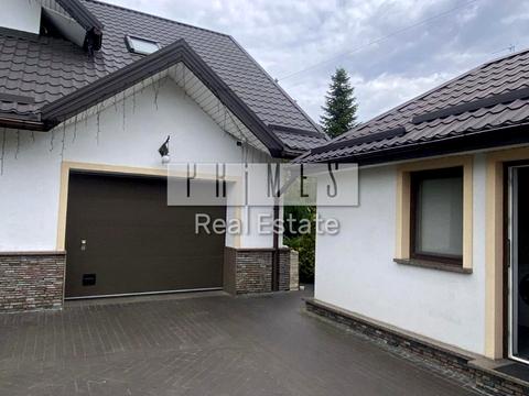 будинок за адресою с. Іванковичі, Космонавтів