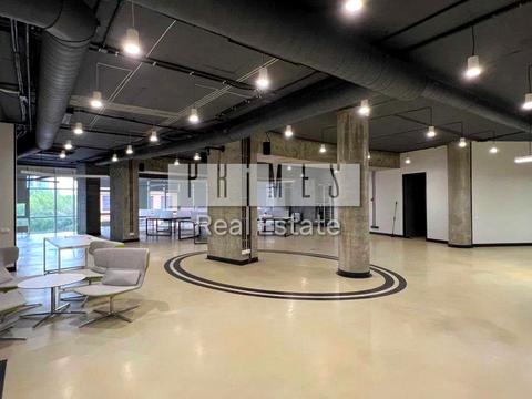 коммерческая по адресу Евгения Коновальца ул. (Щорса), 15 к4