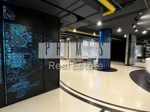 коммерческая по адресу Евгения Коновальца ул. (Щорса), 15 к4