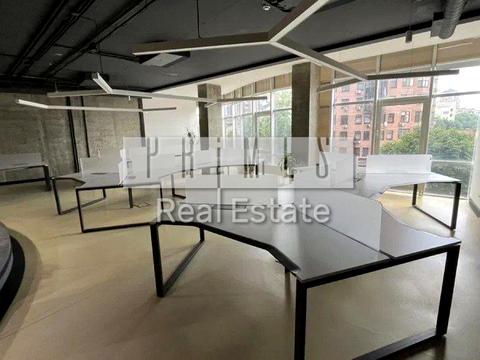 коммерческая по адресу Евгения Коновальца ул. (Щорса), 15 к4