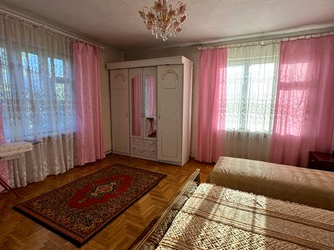 будинок за адресою Володимира Великого вул.