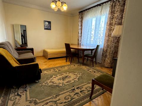 будинок за адресою Володимира Великого вул.