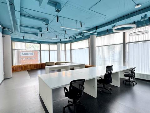 комерційна за адресою Львів, В'ячеслава Липинського вул. (), 28