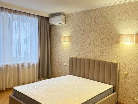 квартира за адресою Миколи Бажана просп., 12