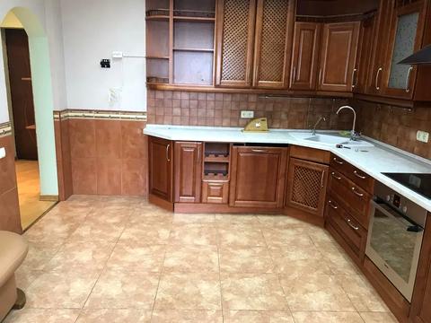 квартира за адресою Миколи Бажана просп., 12