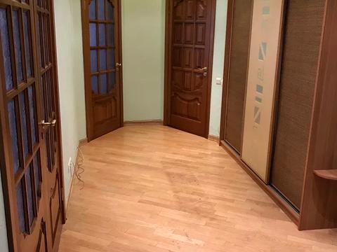 квартира за адресою Миколи Бажана просп., 12