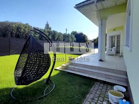 будинок за адресою Сонячна