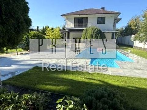 дом по адресу  ул.