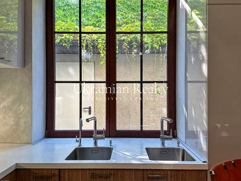 будинок за адресою Звіринецька вул., 24а