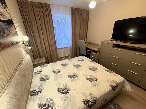 квартира за адресою Літературна вул. (Чехова), 27