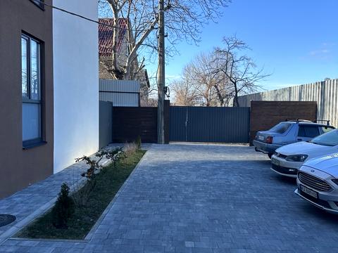 квартира за адресою 32-га Садова вул., (Будинок)