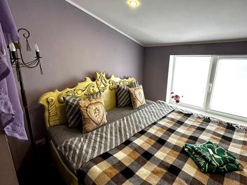 квартира за адресою Яворницького вул. (Комсомольський), 24