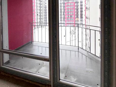 квартира по адресу Романа Левицкого ул., (Будинок 4)