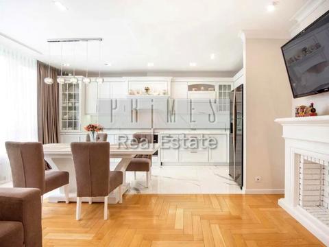 квартира за адресою Юнацька вул., 17