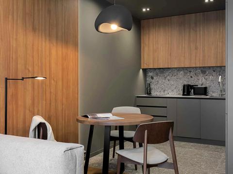 квартира за адресою Салютна вул., 2к1