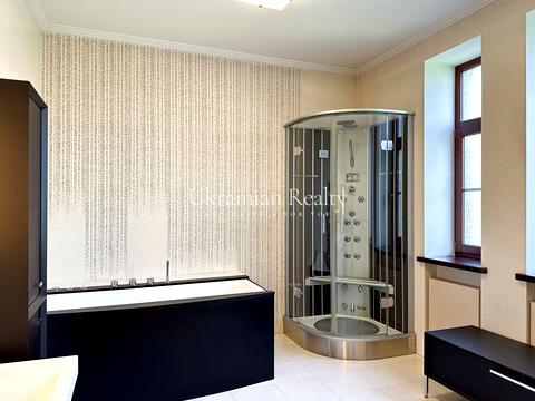 будинок за адресою Звіринецька вул., 24а