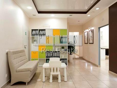 комерційна за адресою Шота Руставелі вул., 11