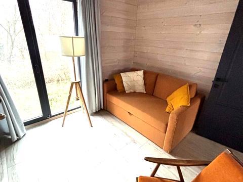 дом по адресу Центральна