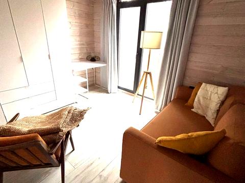 дом по адресу Центральна