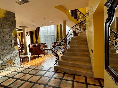 будинок за адресою Лісова вул., 1