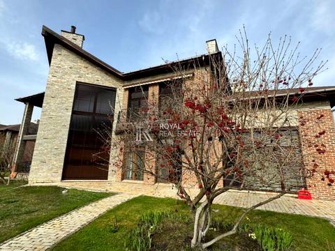 будинок за адресою Лісова вул., 1