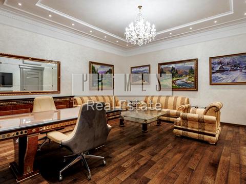 комерційна за адресою Шота Руставелі вул., 12