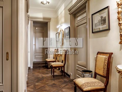 комерційна за адресою Шота Руставелі вул., 12