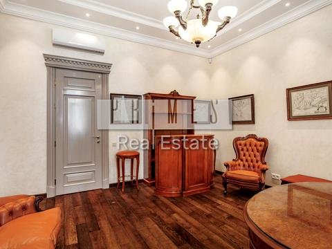 комерційна за адресою Шота Руставелі вул., 12