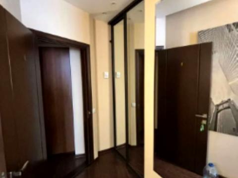 квартира за адресою Королеви Єлизавети ІІ вул. (Глинки), 2