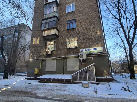 комерційна за адресою Незалежної України вул. (40 років Радянської України), 82-Б