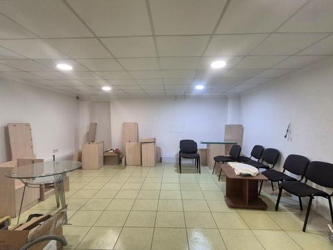 комерційна за адресою Запоріжжя, Незалежної України вул. (40 років Радянської України), 82-Б