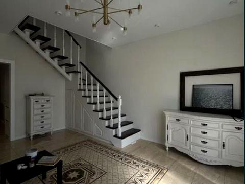 дом по адресу Китобойная ул.