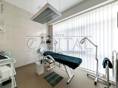 комерційна за адресою Василя Тютюнника вул. (Анрі Барбюса), 51/1А