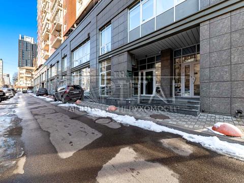 комерційна за адресою Василя Тютюнника вул. (Анрі Барбюса), 51/1А