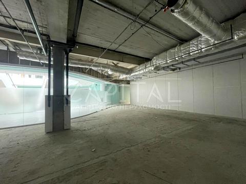 комерційна за адресою Київ, Оболонська набережна вул., 12