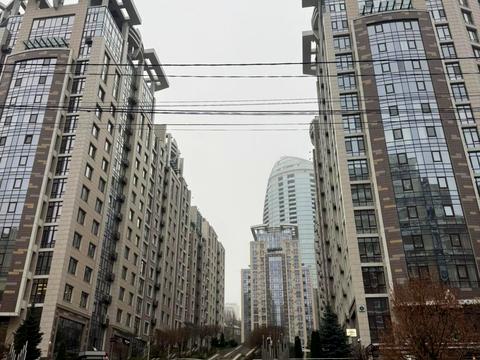 комерційна за адресою Іоанна Павла II вул. (Патріса Лумумби), 6/1