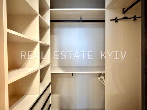 квартира за адресою Предславинська вул., 42