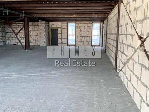 комерційна за адресою Андрія Верхогляда вул. (Михайла Драгомирова), 14-А