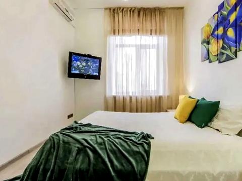 квартира за адресою Крутий узвіз, 6/2