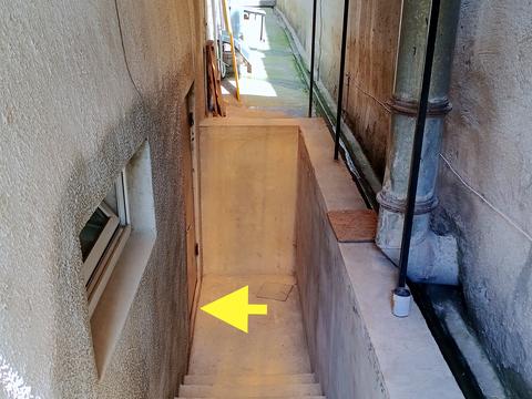 комерційна за адресою Маланова пров., 6