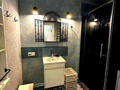 квартира за адресою Київ, Андрія Аболмасова вул. (Панельна), 4-А