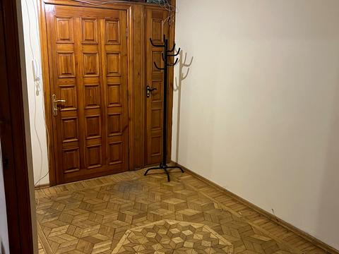 квартира за адресою Євгена Танцюри вул., 22б