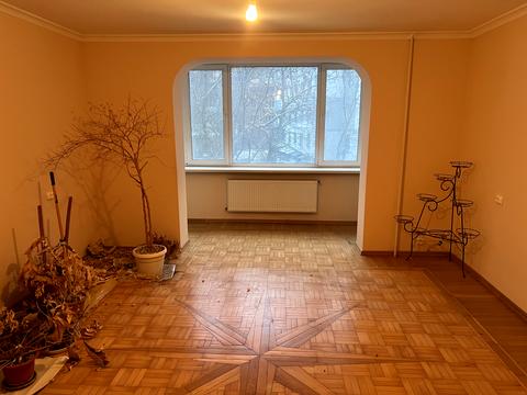 квартира за адресою Євгена Танцюри вул., 22б