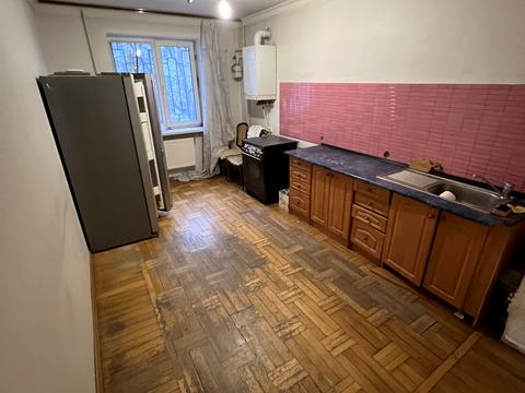 квартира за адресою Євгена Танцюри вул., 22б