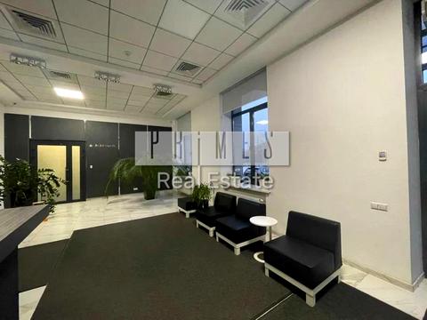 коммерческая по адресу Николая Михновского бульв. (Дружбы народов), 19